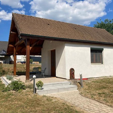 Charmante maisonnette indépendante Broye Extérieur photo
